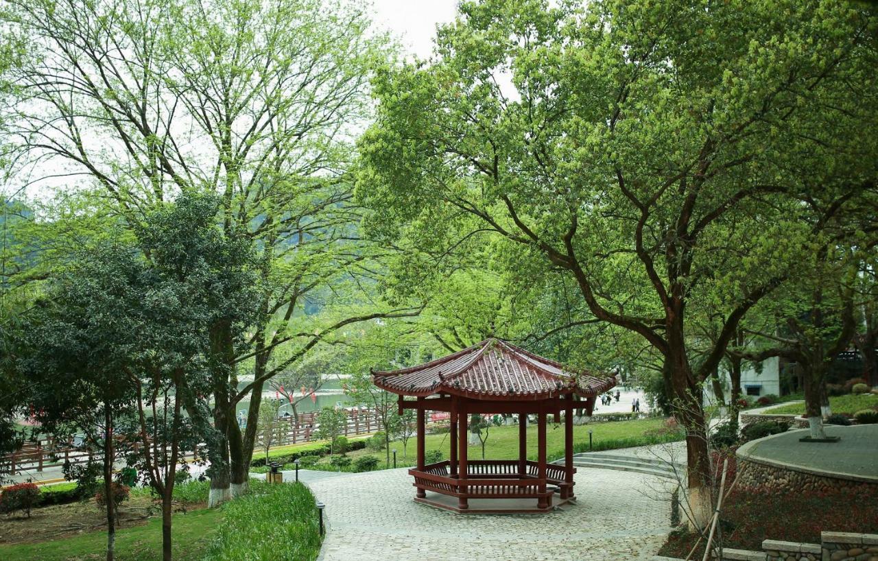 Ancient Street No.5 Youth Chic Hotel Wuyishan  Esterno foto