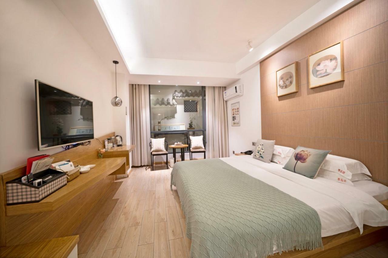Ancient Street No.5 Youth Chic Hotel Wuyishan  Esterno foto